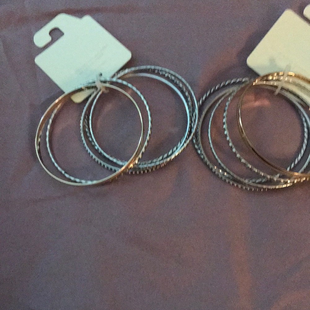 Set of 5 Bangles Silver& Gold